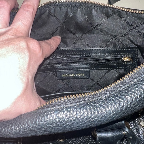 Used like new Michael Kors bag - Picture 6 of 7